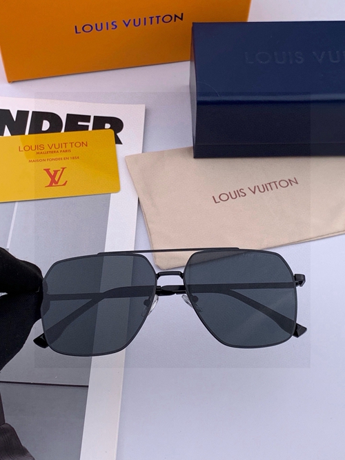 ルイヴィトンサングラス側面デザイン